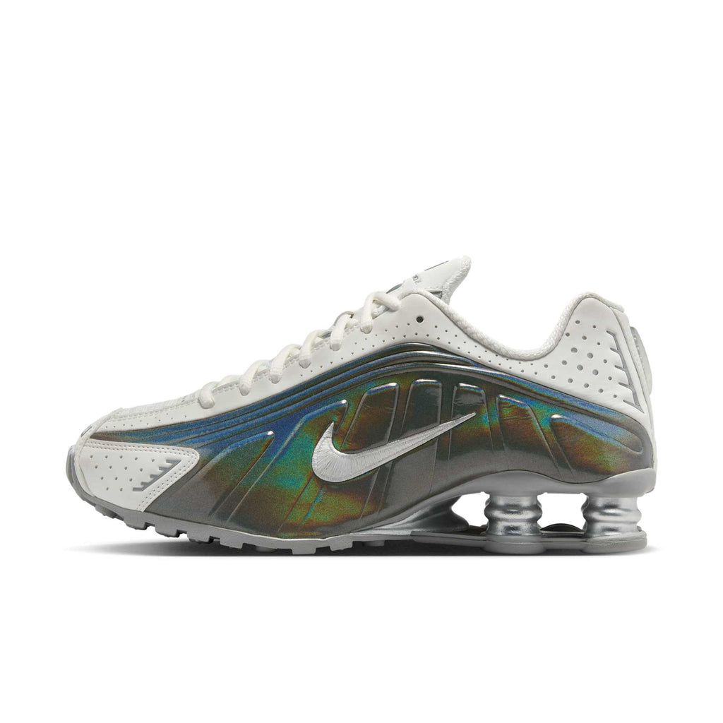 [IB7703-100] WOMENS NIKE SHOX R4
