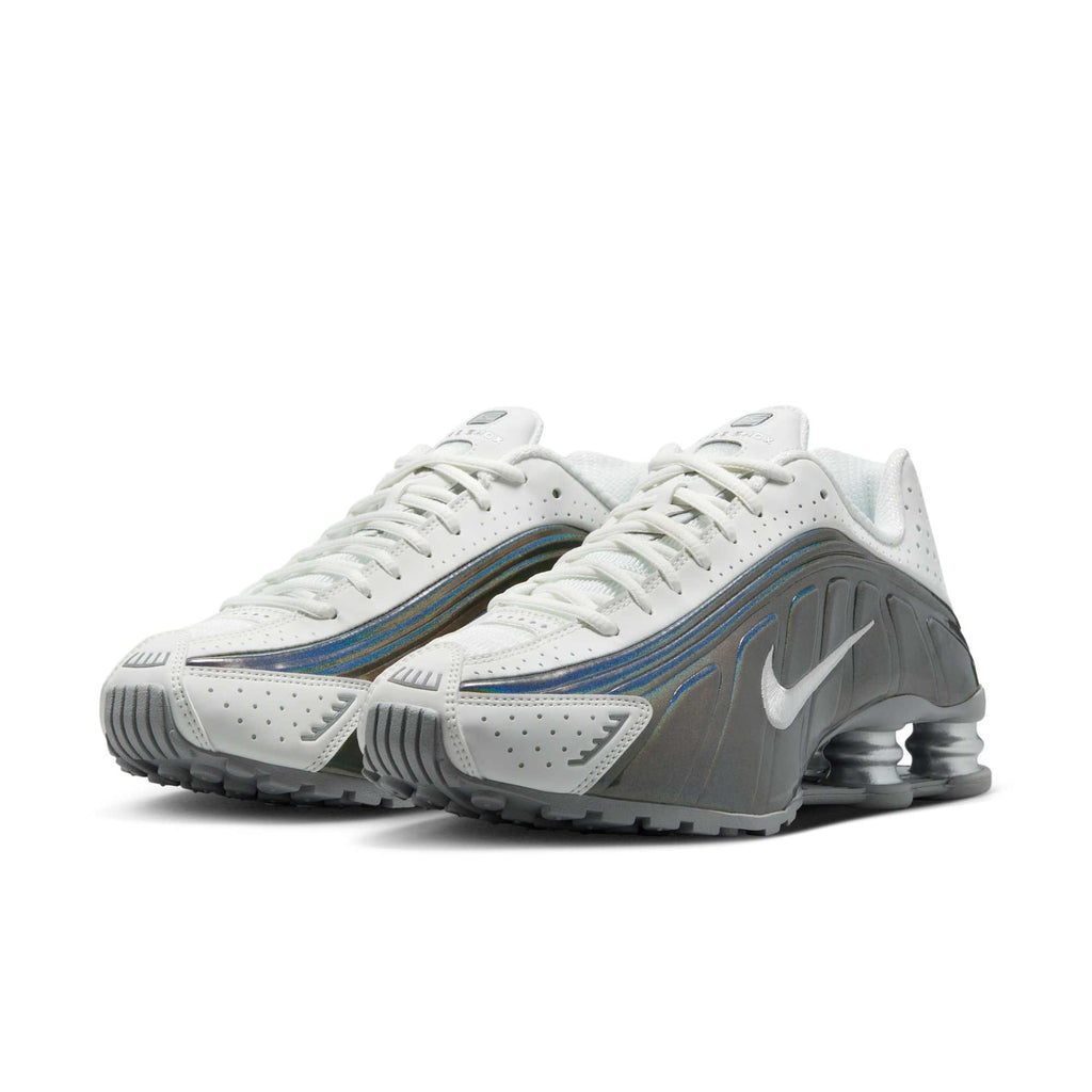 [IB7703-100] WOMENS NIKE SHOX R4