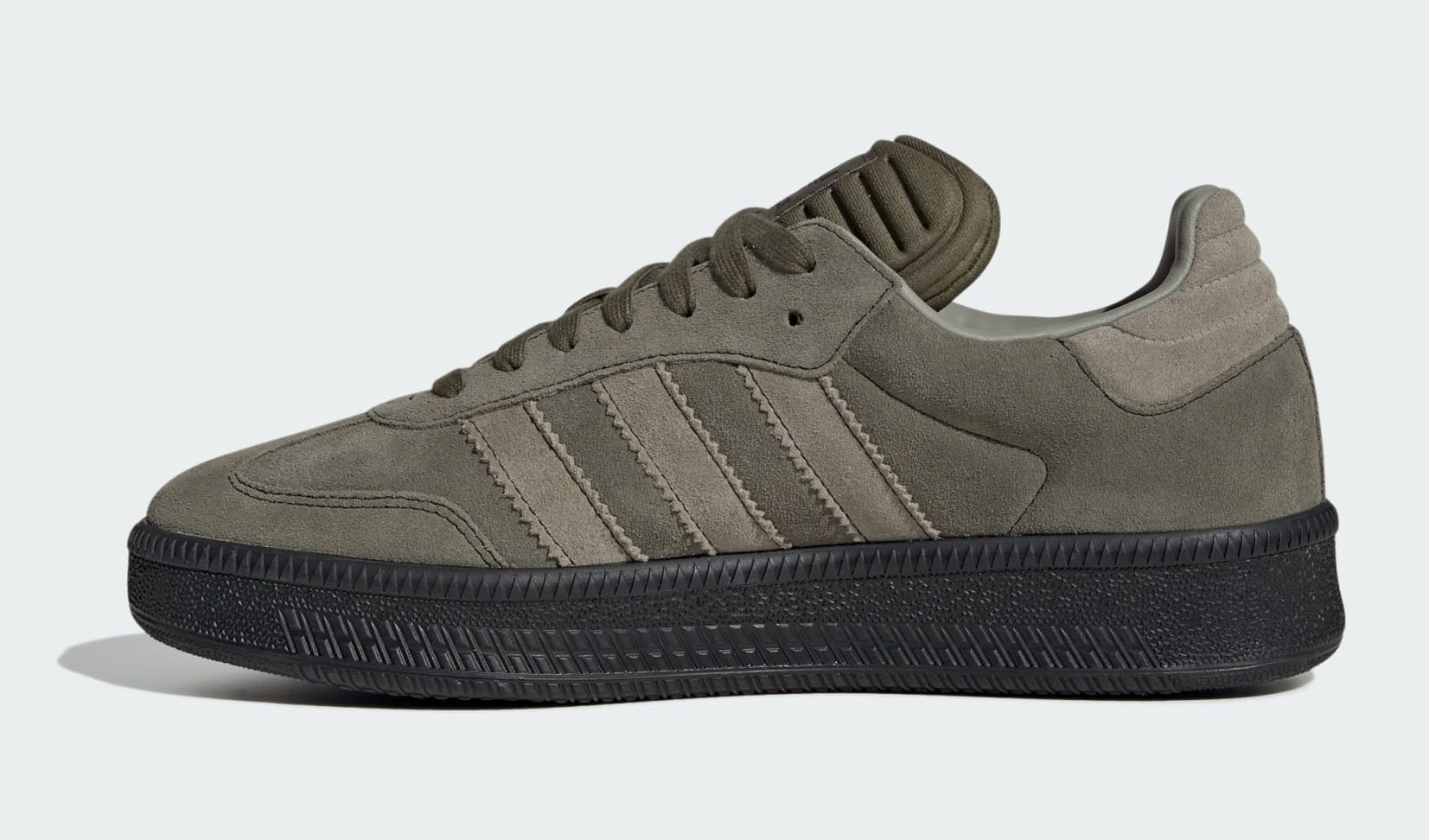 [ID3913] MENS ADIDAS ORIGINALS SAMBA XLG