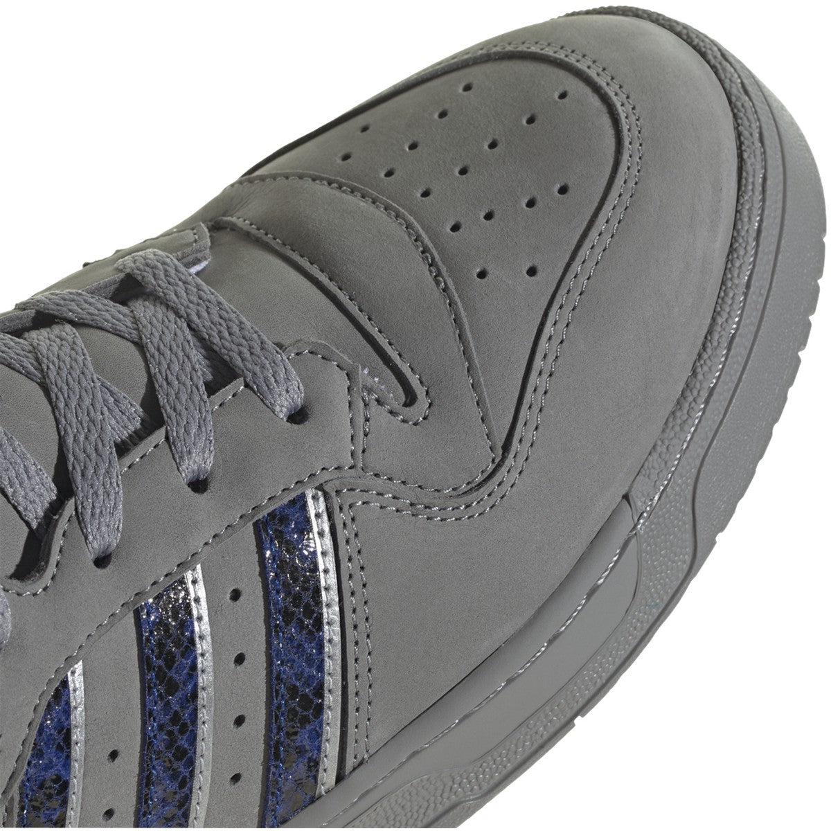[ID7718] Mens Adidas RIVALRY LOW 86