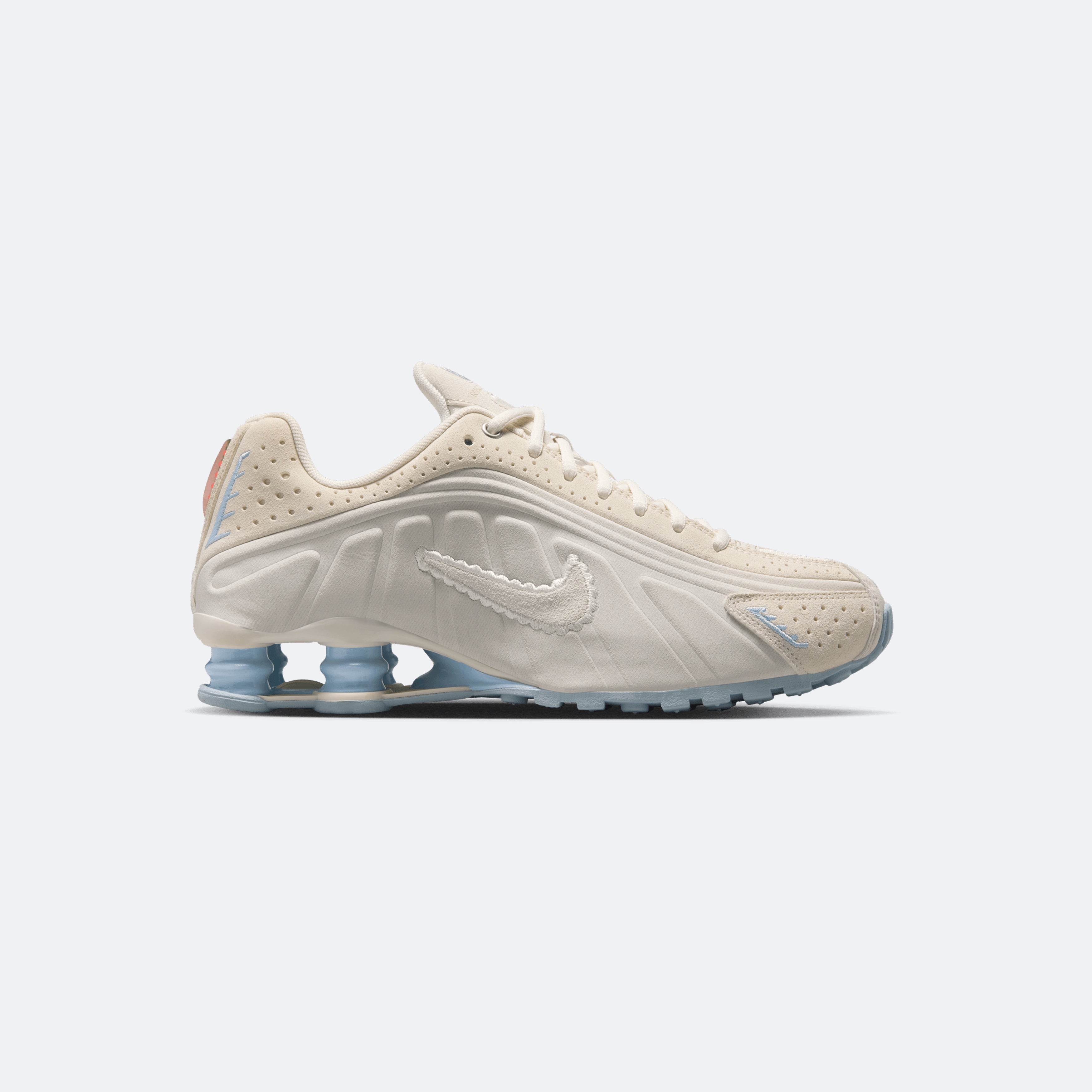 [IH3572-110] WOMENS NIKE SHOX R4 SE 'PALE IVORY CELESTINE BLUE'
