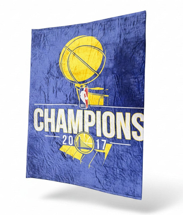 [BLANKET] ADULT NORTHWEST NBA GS WARRIORS 2017 CHAMPS SILK THROW BLANKET 50"X60"
