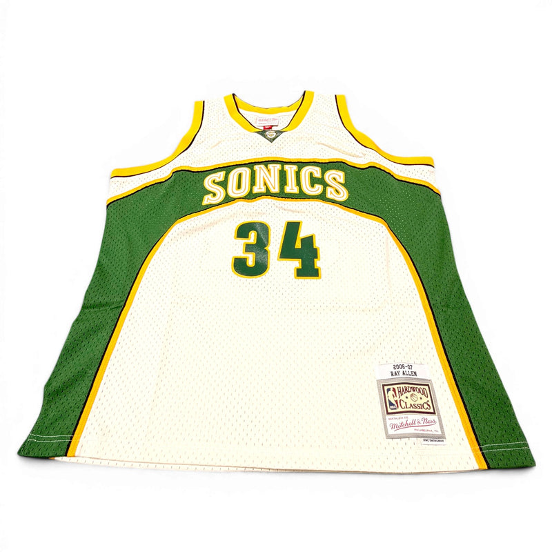 MENS MITCHELL & NESS CREAM TEAM COLOR SWINGMAN JERSEY SUPERSONICS 2006 RAY ALLEN