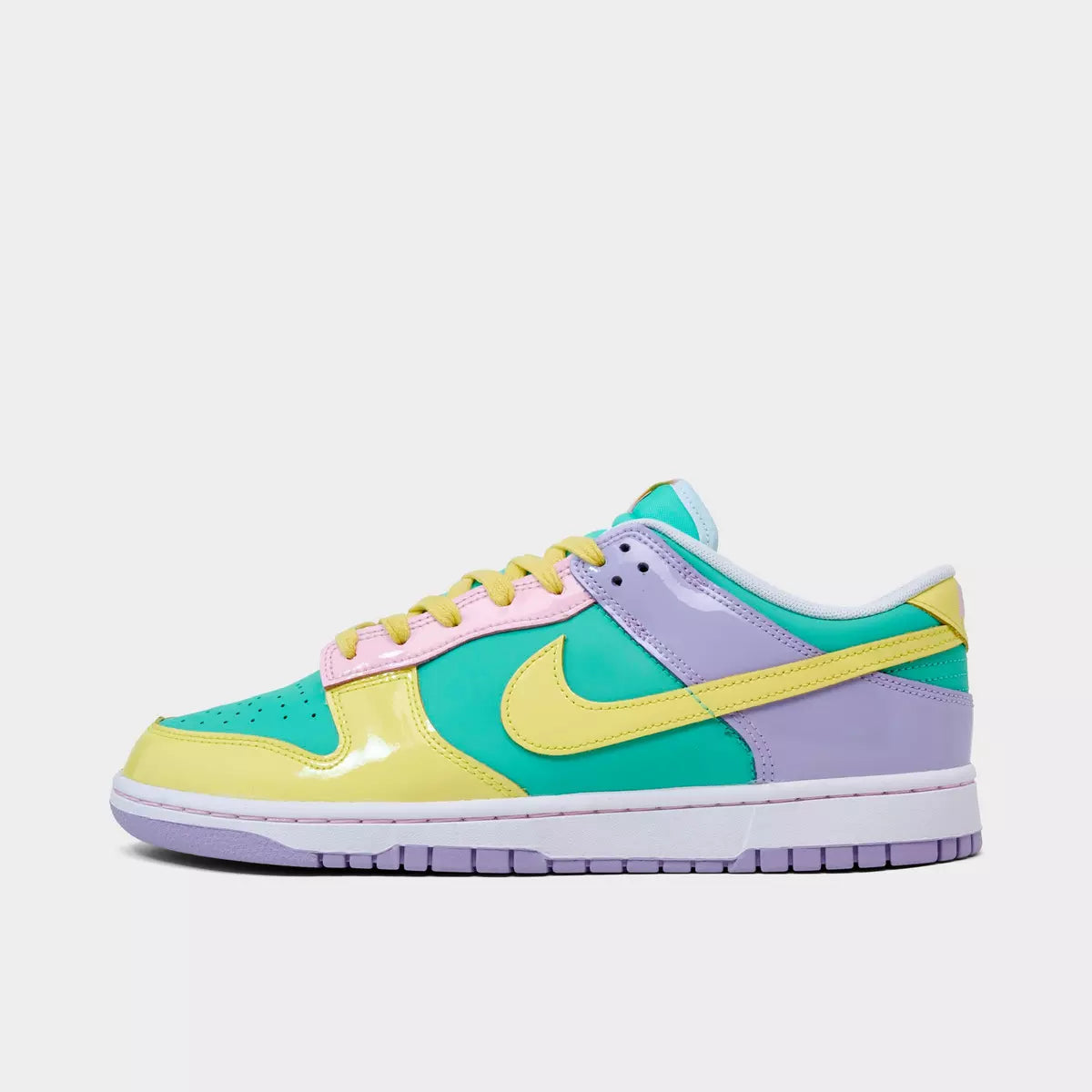 [IQ9404-349] MENS NIKE DUNK LOW RETRO 'EASTER (2026)'