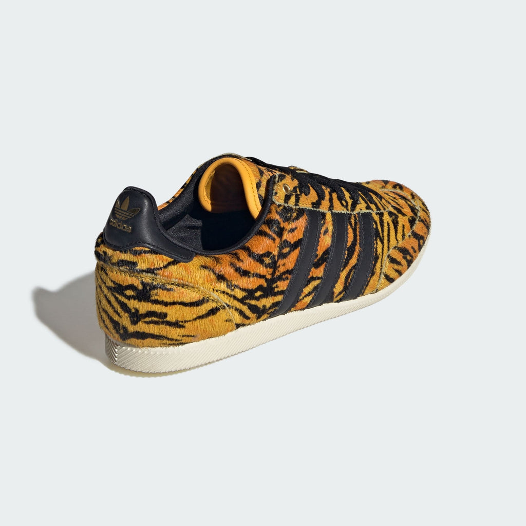 [KI6545] WOMENS ADIDAS JAPAN 'TIGER PRINT YELLOW BLACK'