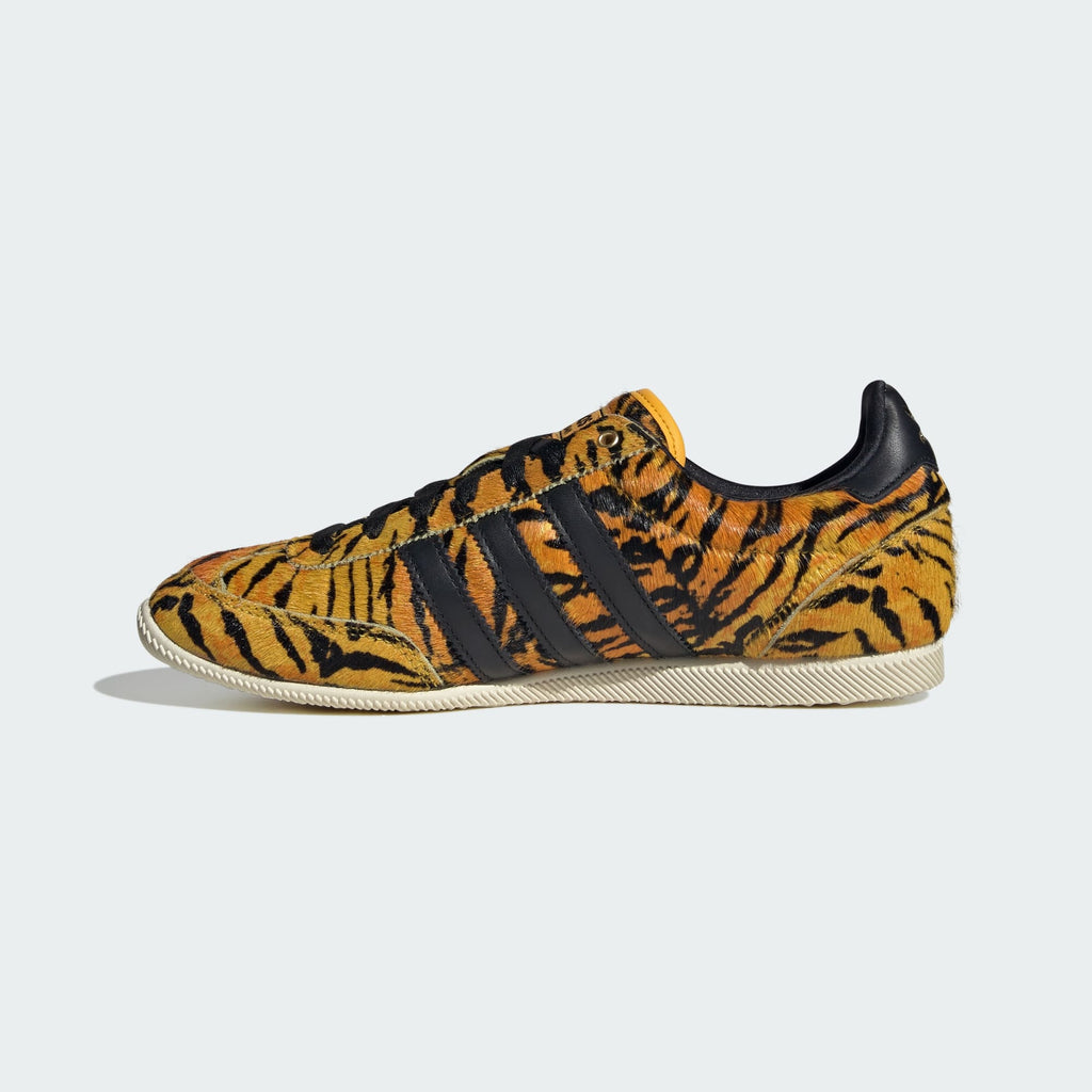 [KI6545] WOMENS ADIDAS JAPAN 'TIGER PRINT YELLOW BLACK'