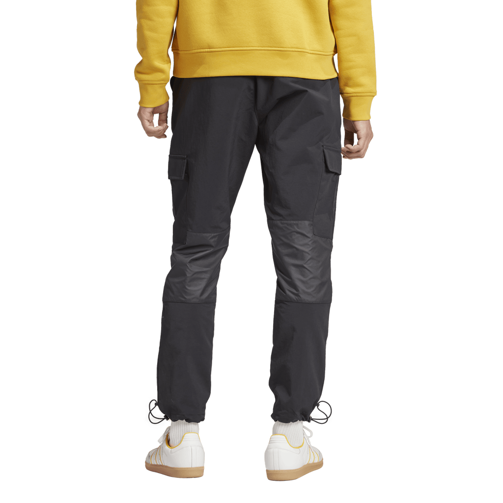 [JE4027] MENS ADIDAS UTILITY CARGO PANTS