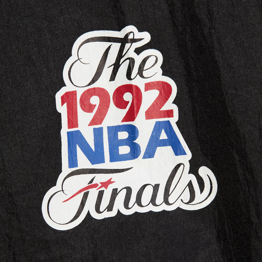 MENS MITCHELL & NESS NBA TEAM OG 3.0 ANORAK VINTAGE LOGO BULLS