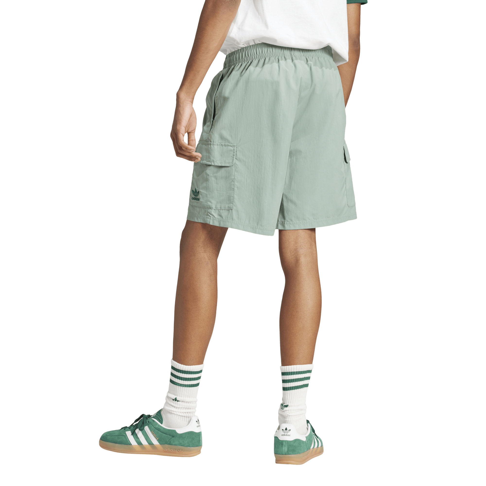[JP4786] MENS ADIDAS ESSENTIAL WOVEN CARGO SHORTS