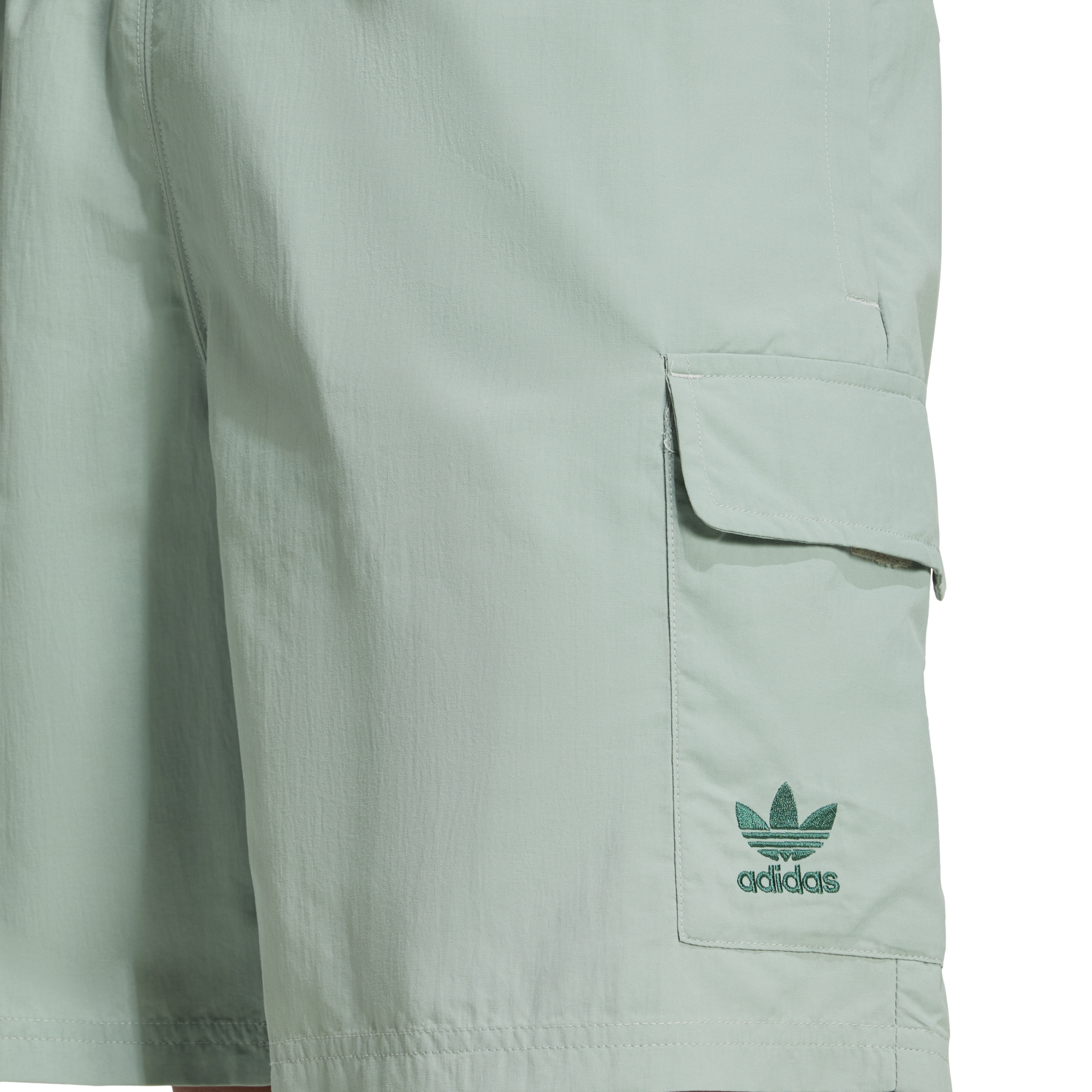 [JP4786] MENS ADIDAS ESSENTIAL WOVEN CARGO SHORTS