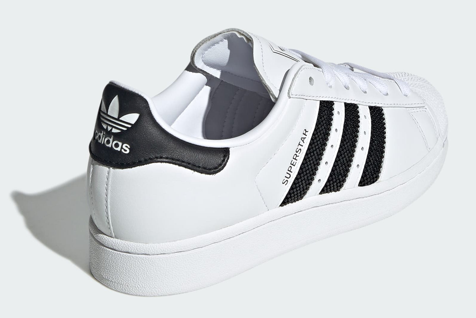 [JP9678] WOMENS ADIDAS SUPERSTAR II 'WHITE BLACK BEADED STRIPES'