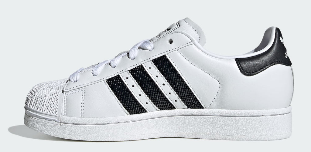 [JP9678] WOMENS ADIDAS SUPERSTAR II 'WHITE BLACK BEADED STRIPES'