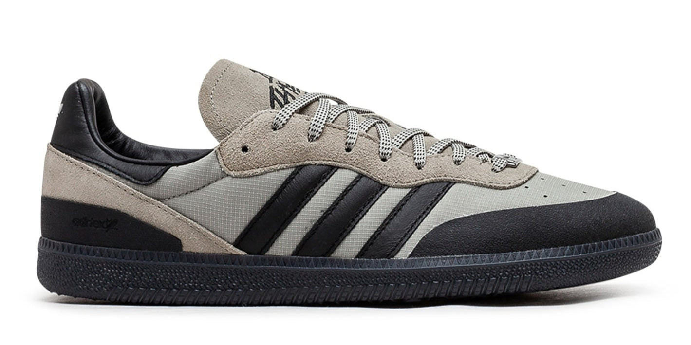 [JR5536] Mens Adidas Palos Hills '100 Thieves Silver Pebble Black'
