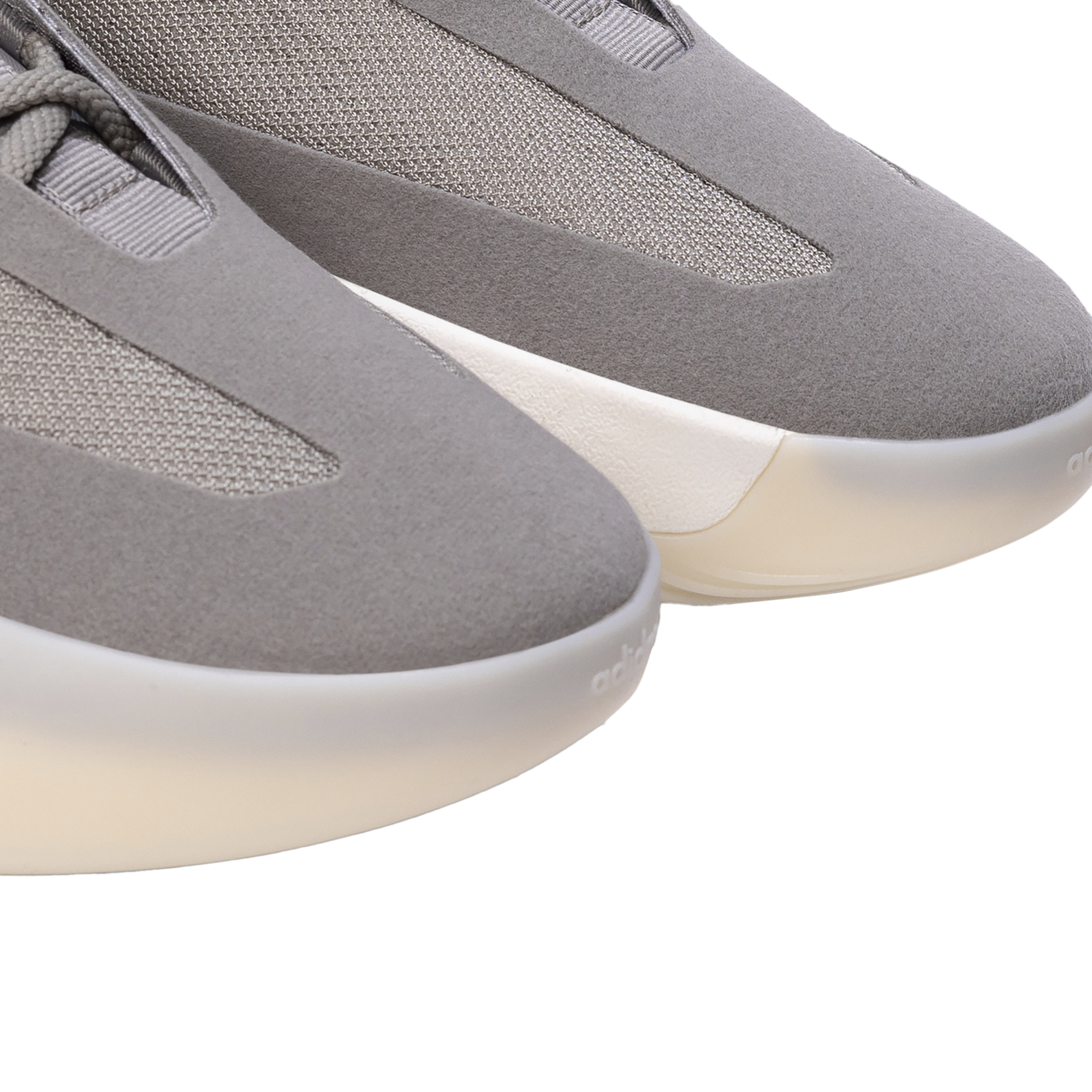 [JS0980] MENS ADIDAS FEAR OF GOD ATHLETICS II BASKETBALL LOW 'PUTTY BEIGE'