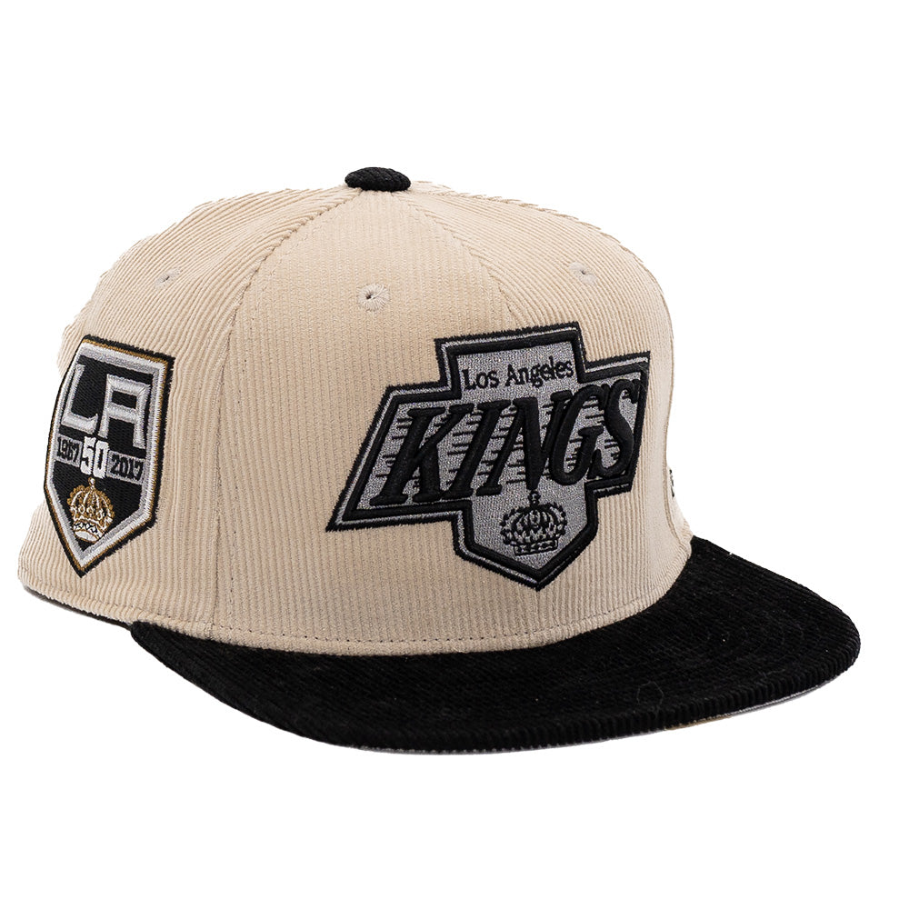 MENS MITCHELL & NESS NHL 2 TONE TEAM CORD FITTED VNTG KINGS - OFF WHITE