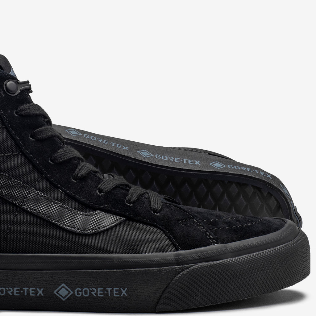 [VN0005VMBLK] Mens Vans SK8-HI REISSUE NOTCHBACK GORE-TEX 'CABIN FEVER'
