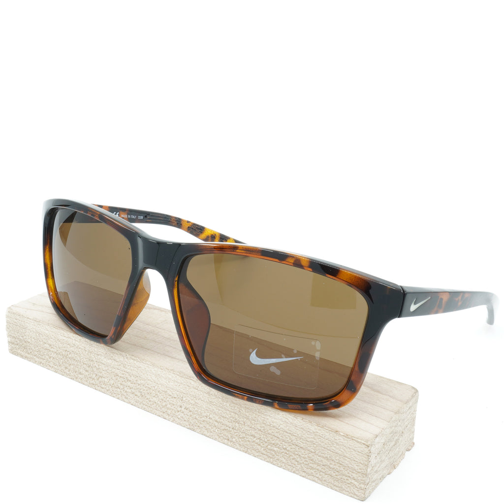 [CW4645-220] Mens Nike Valiant Sunglasses