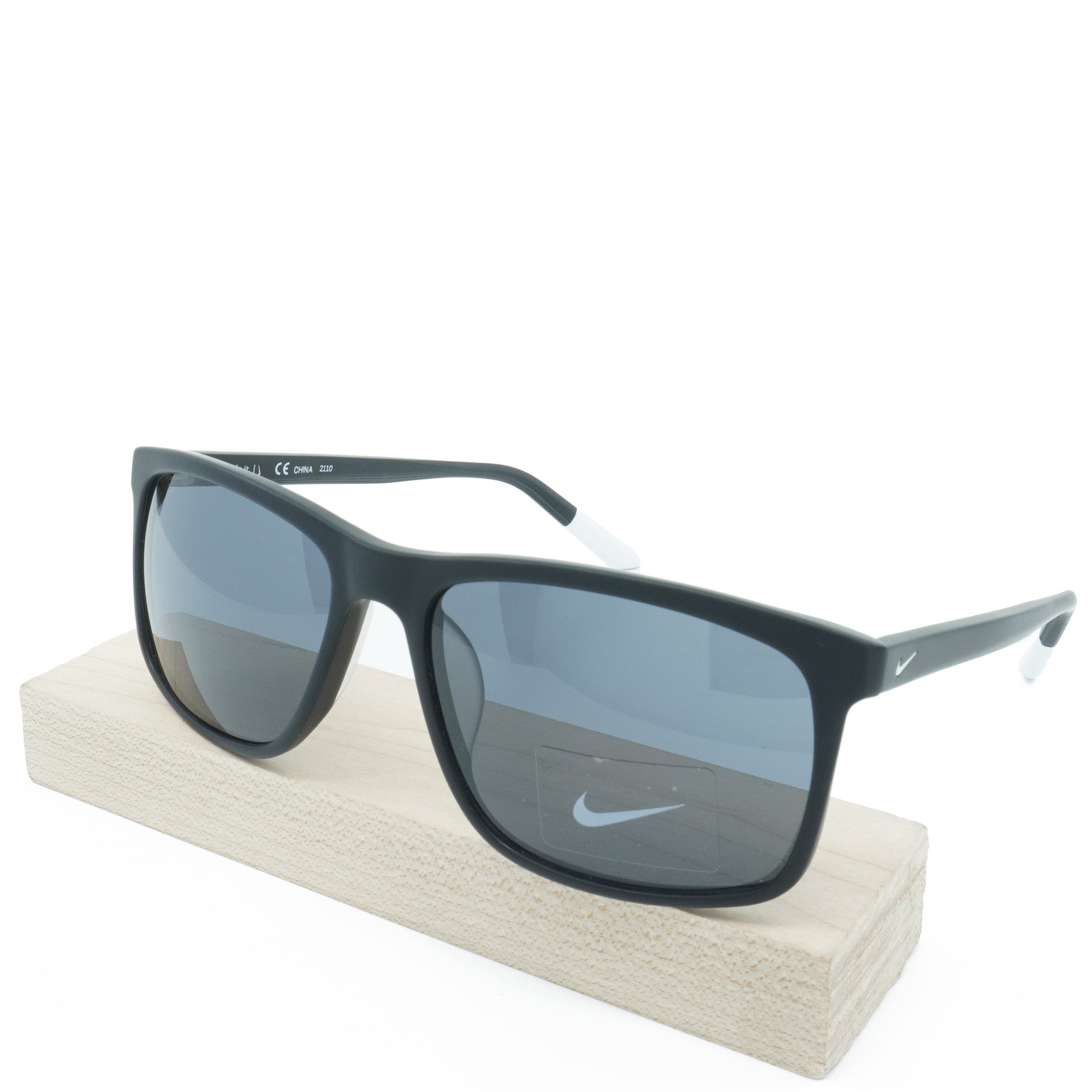 [CT8080-010] Mens Nike Lore Sunglasses