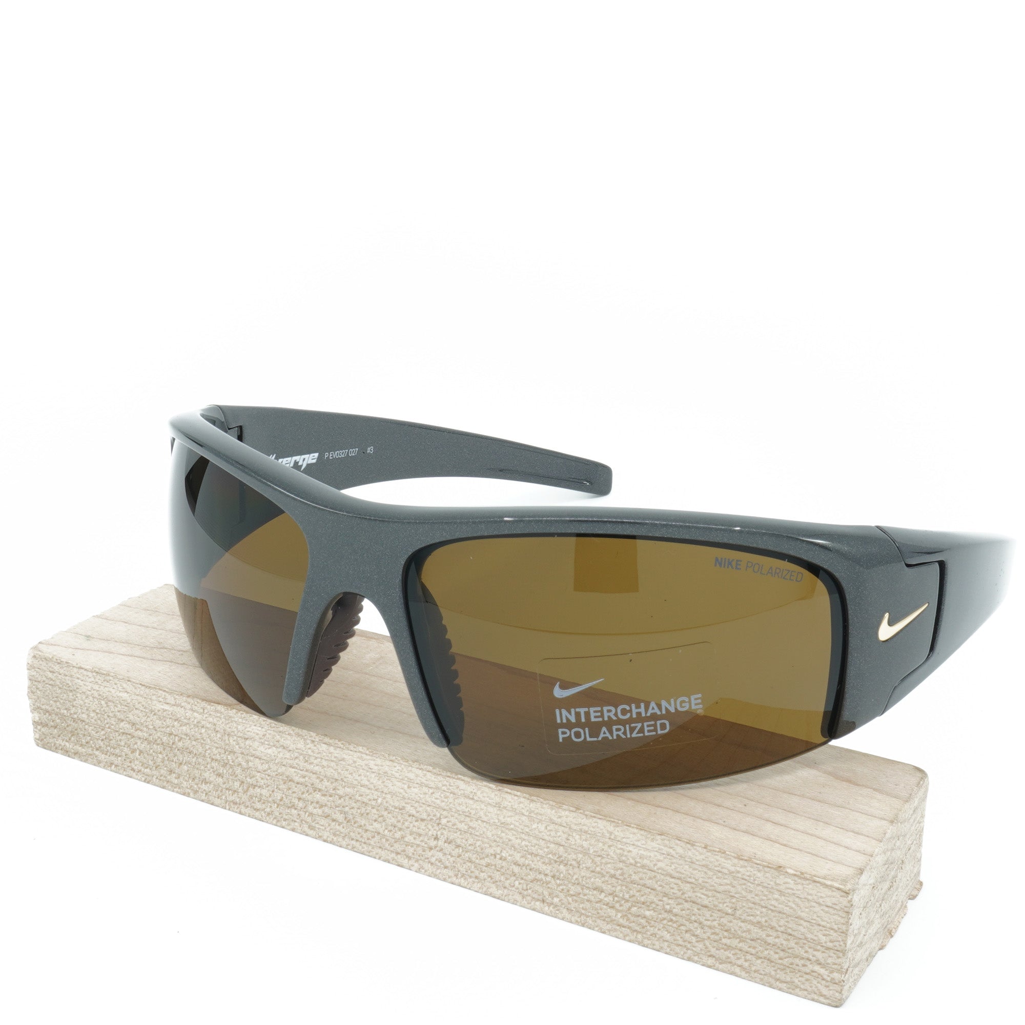 [EV0327-027] Mens Nike Diverge P Polarized Sunglasses