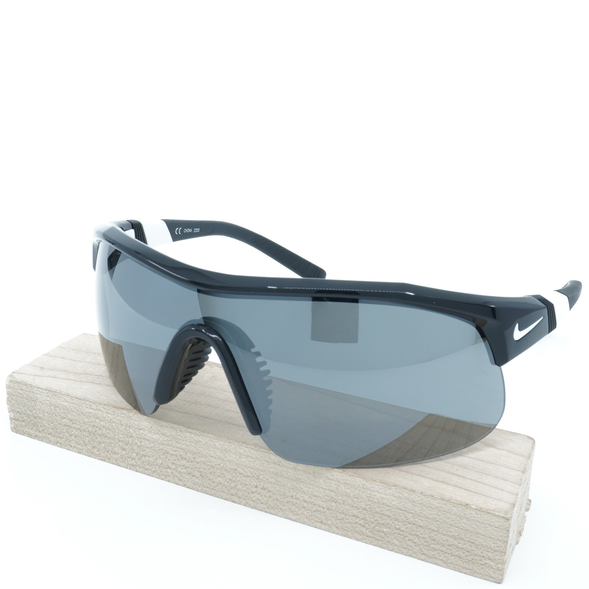 [DX6520-011] Mens Nike Show X1 Sunglasses
