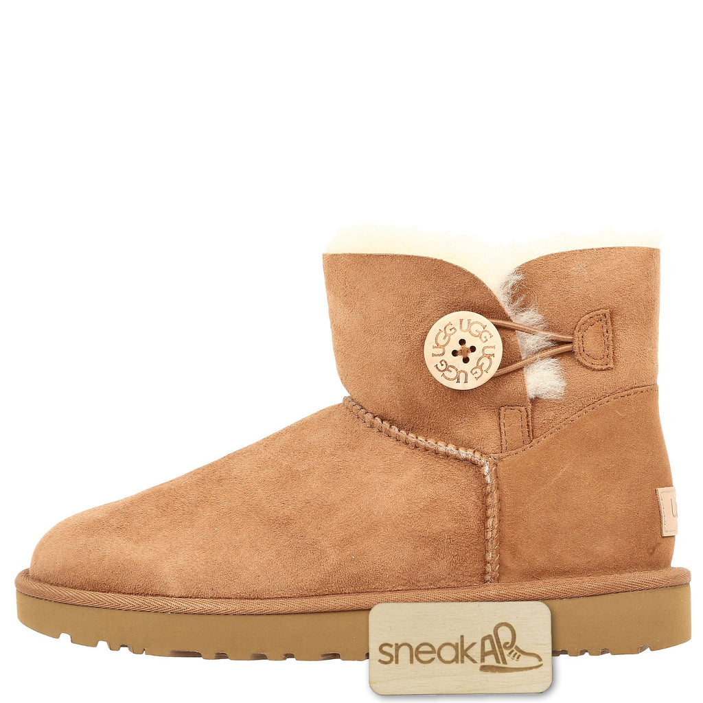 [1016422-CHE] Womens Ugg MINI BAILEY BUTTON II