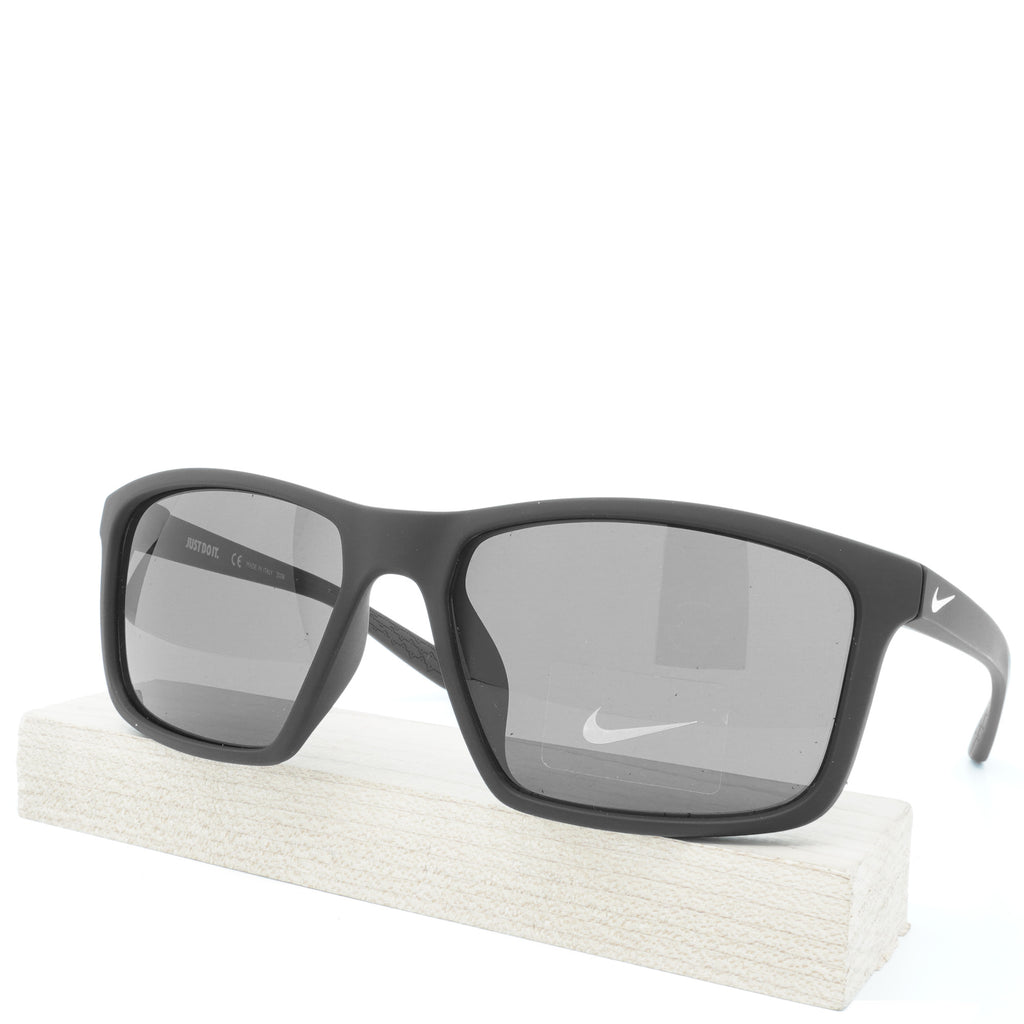 [CW4645-010] Mens Nike VALIANT Sunglasses