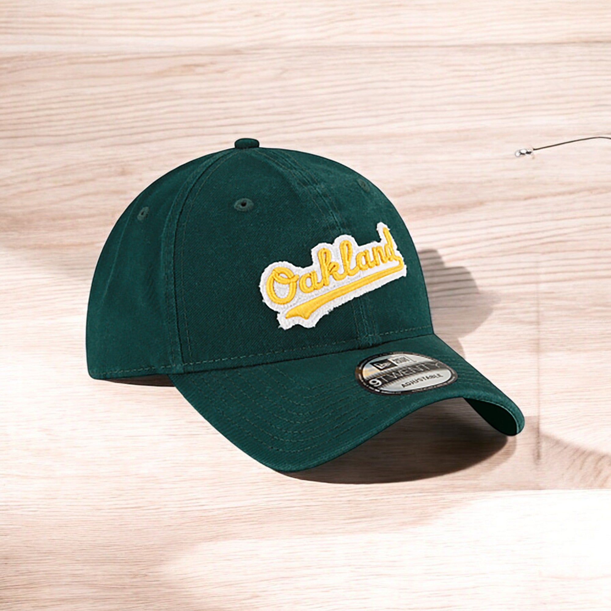 [60003746] Mens New Era MLB Core Classic Distressed Patch 9Twenty - Oakland A's