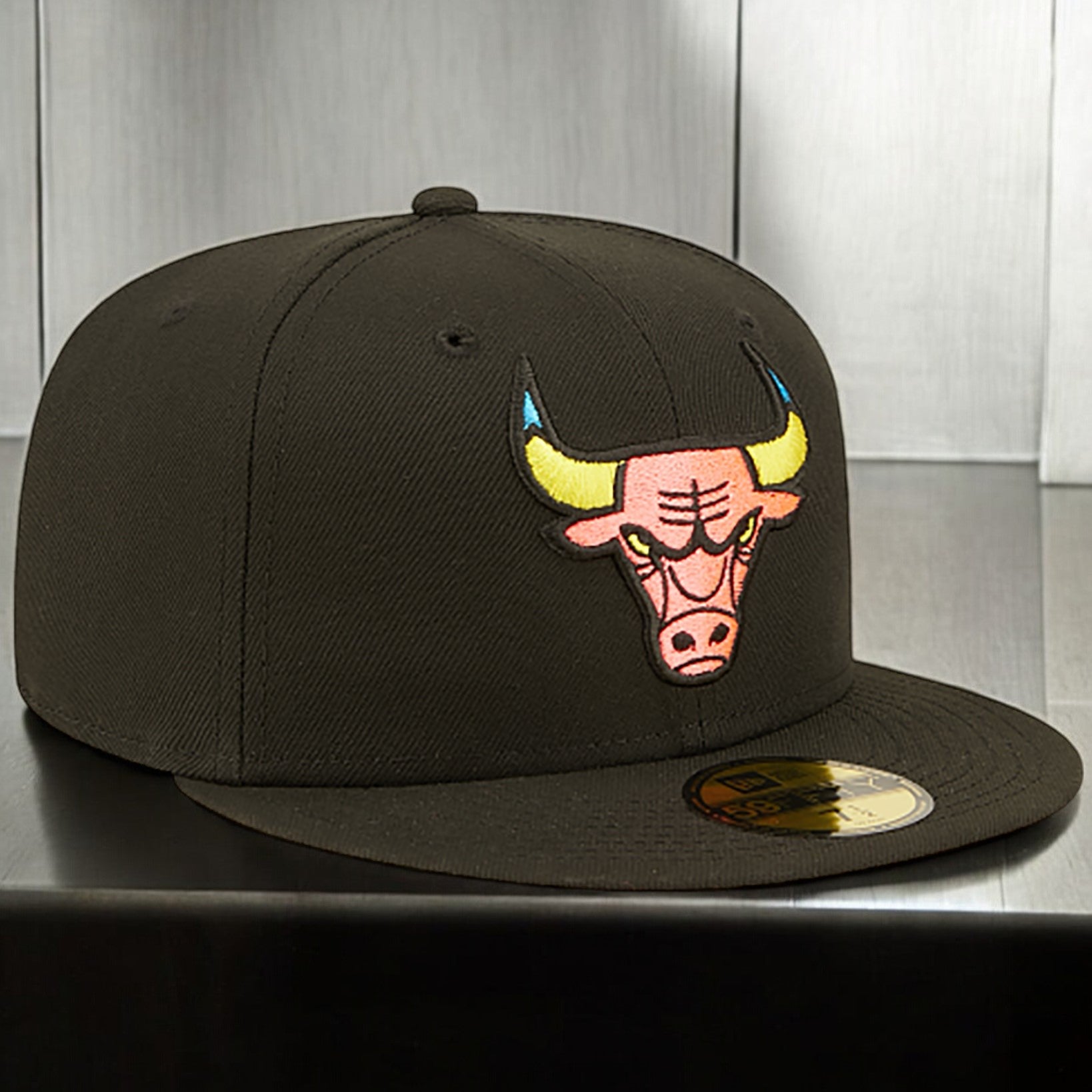 [70643197] Mens New Era NBA 5950 PINK GLOW FITTED - CHICAGO BULLS