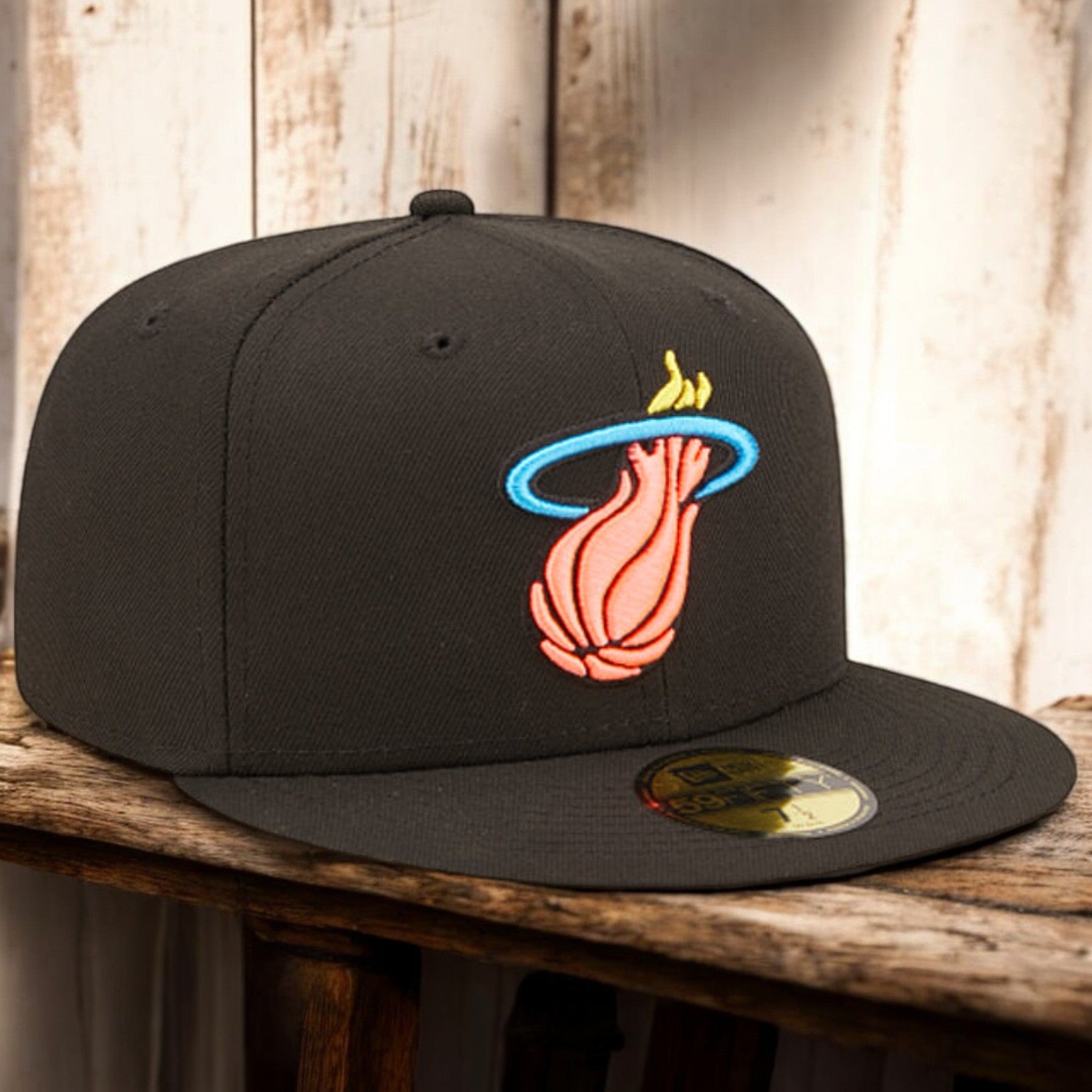 [70643206] Mens New Era NBA 5950 PINK GLOW FITTED - MIAMI HEAT