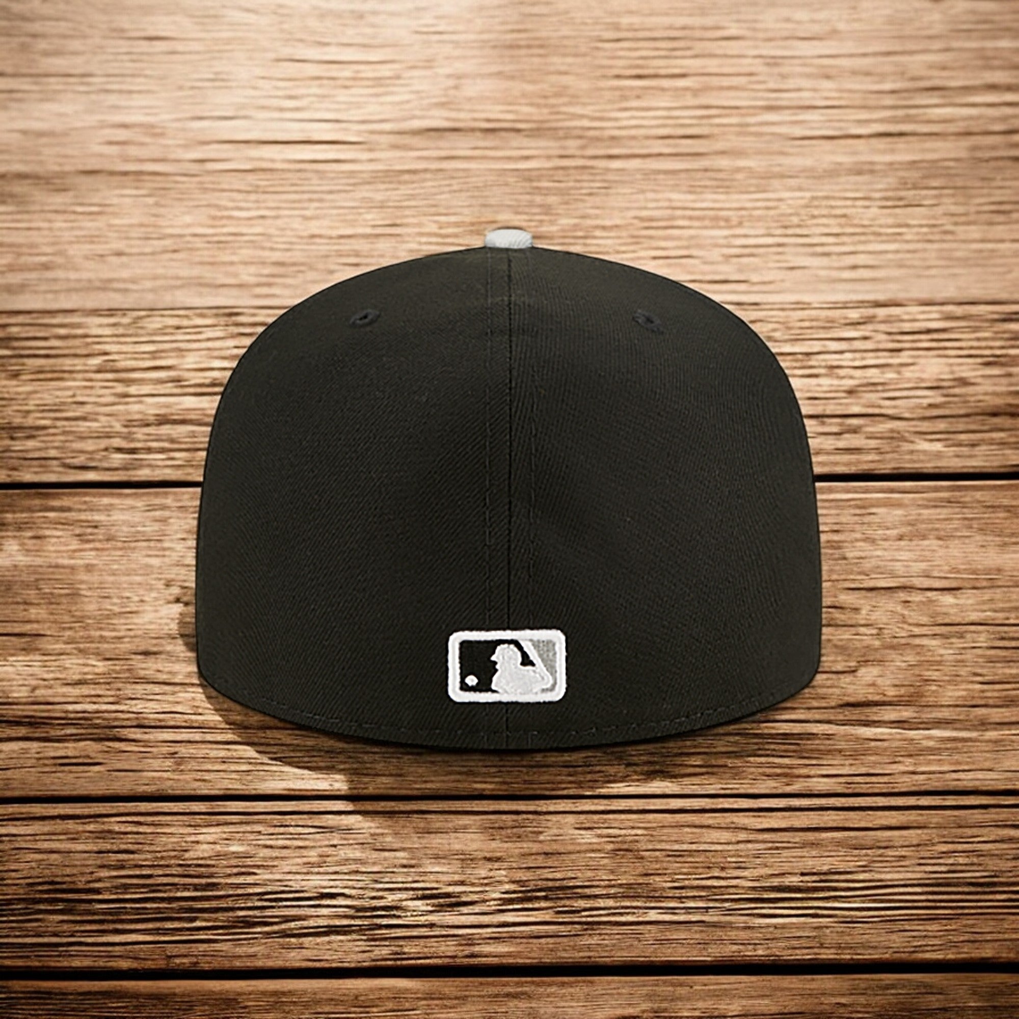 [60204422] Mens New Era MLB Authentic 59Fifty Fitted - Cleveland Guardians