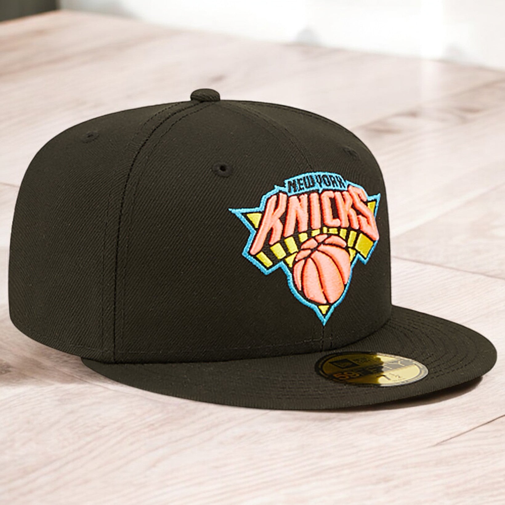 [70643201] Mens New Era NBA 5950 PINK GLOW FITTED - NY KNICKS