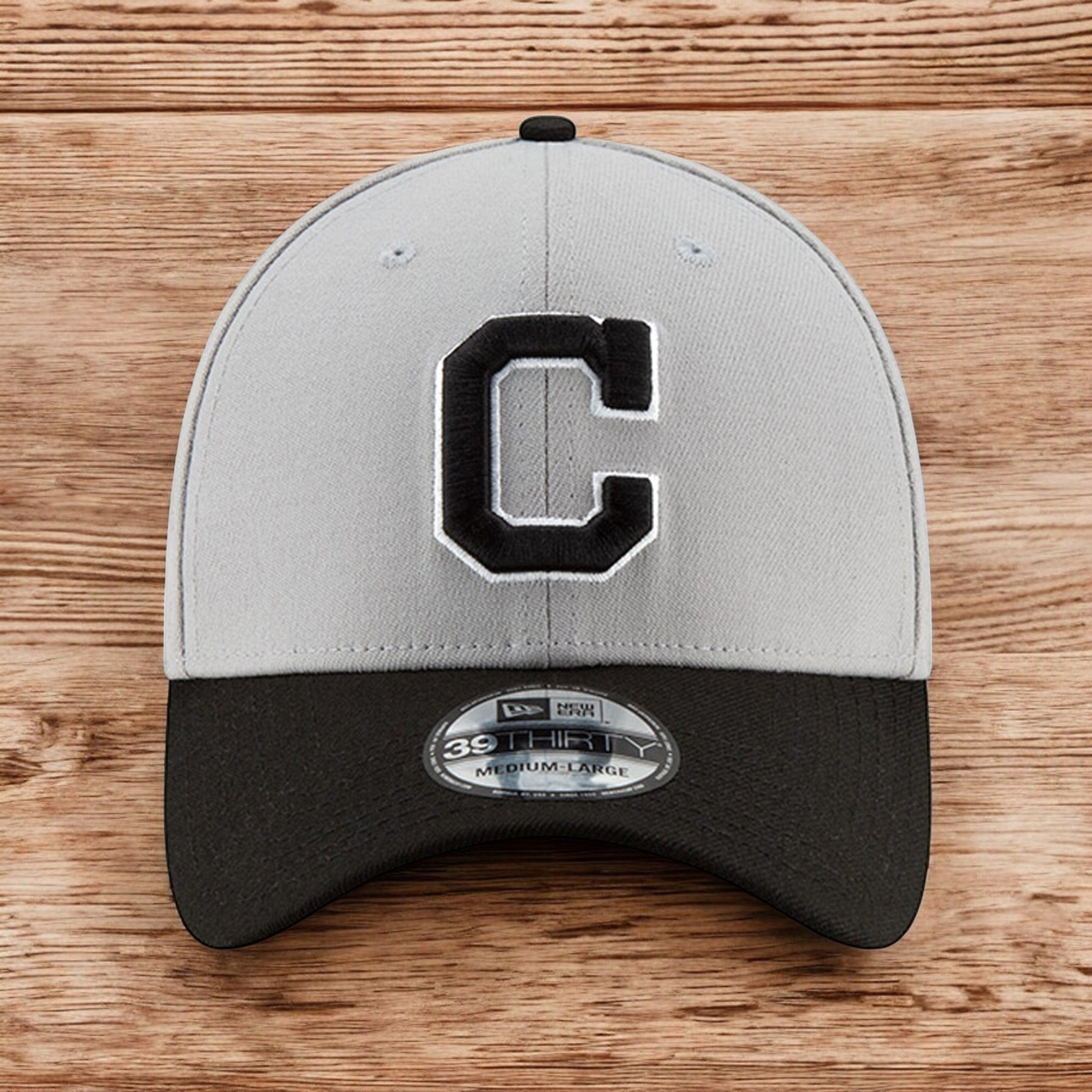 [11946922] Mens New Era MLB Team Classic 3930 Flex - Cleveland Indians