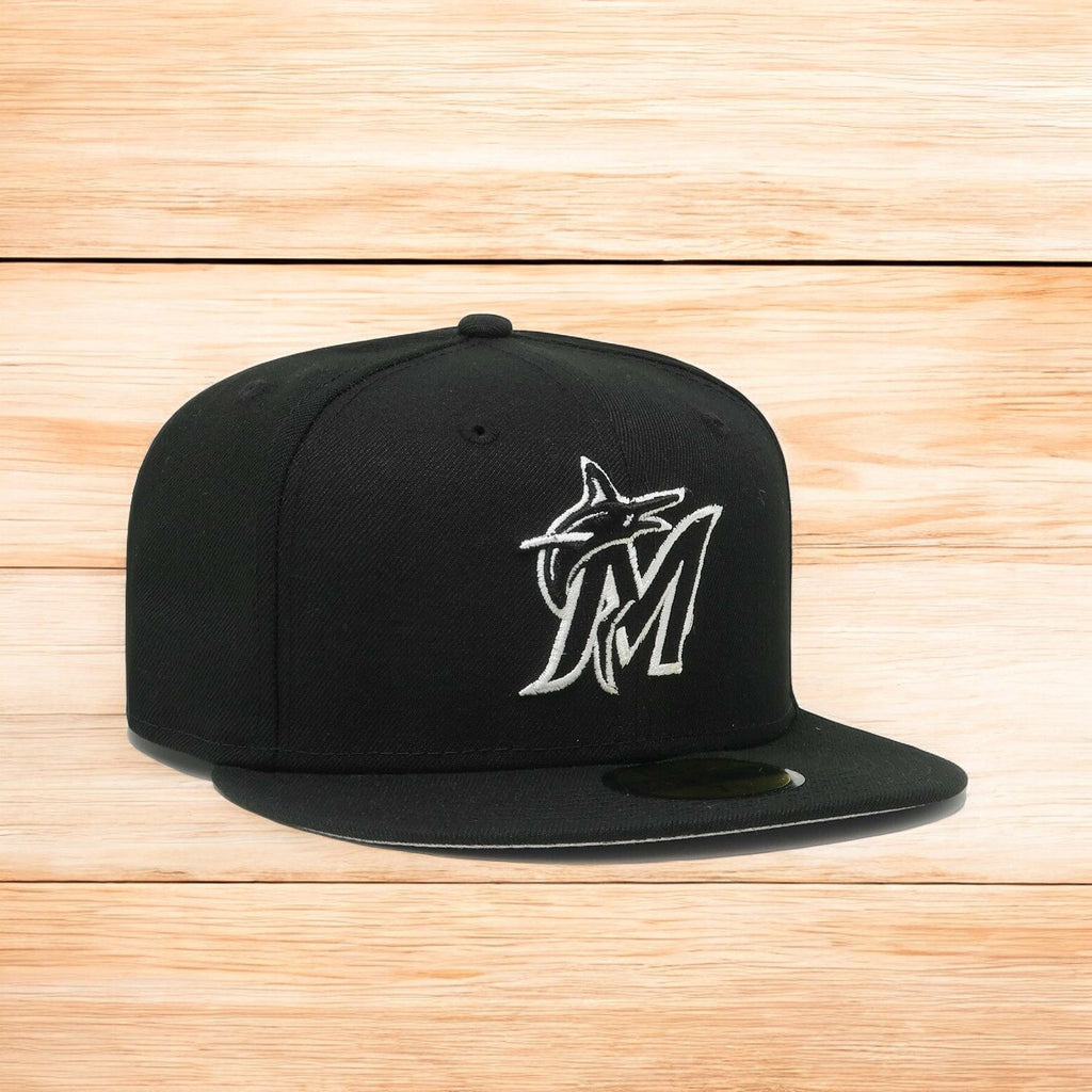 [11875069] Mens New Era MLB Authentic 59Fifty Fitted - Miami Marlins