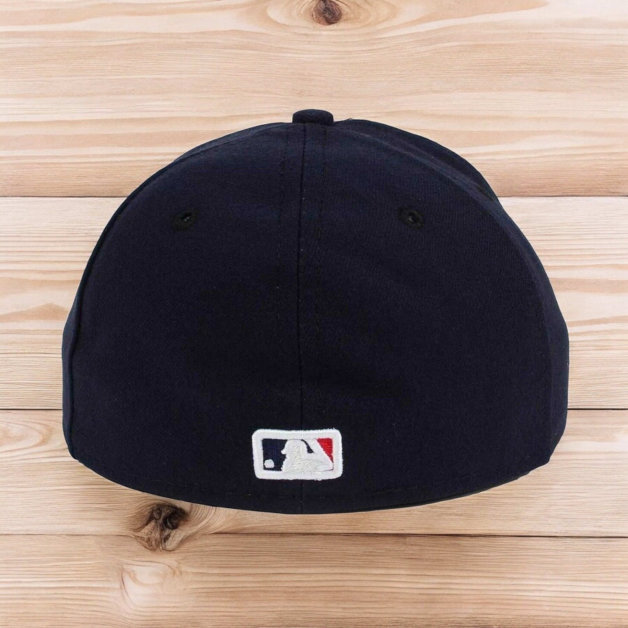[70367451] Mens New Era MLB Low Profile Authentic 5950 - 2017 Cleveland Indians