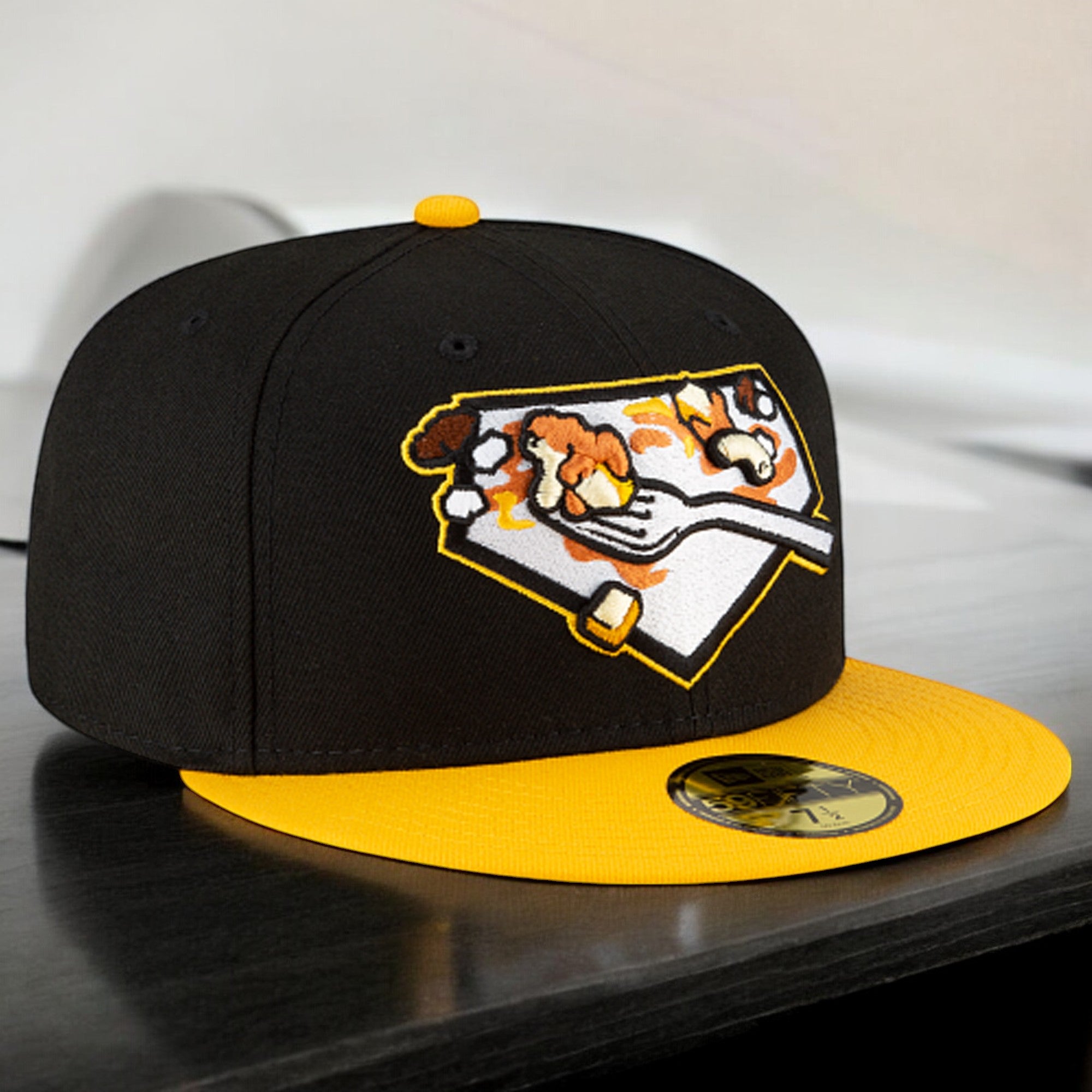 [60071488] Mens New Era MILB Theme Night 59Fifty - Rochester Red Wings