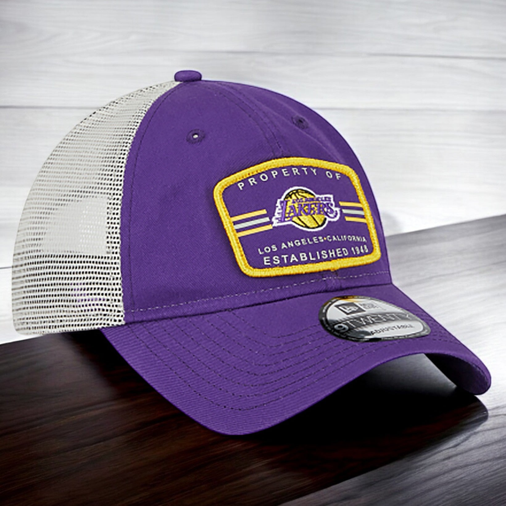 [60311173] Mens New Era NBA 920 PROPERTY E1 TRUCKER SNAPBACK - LA LAKERS