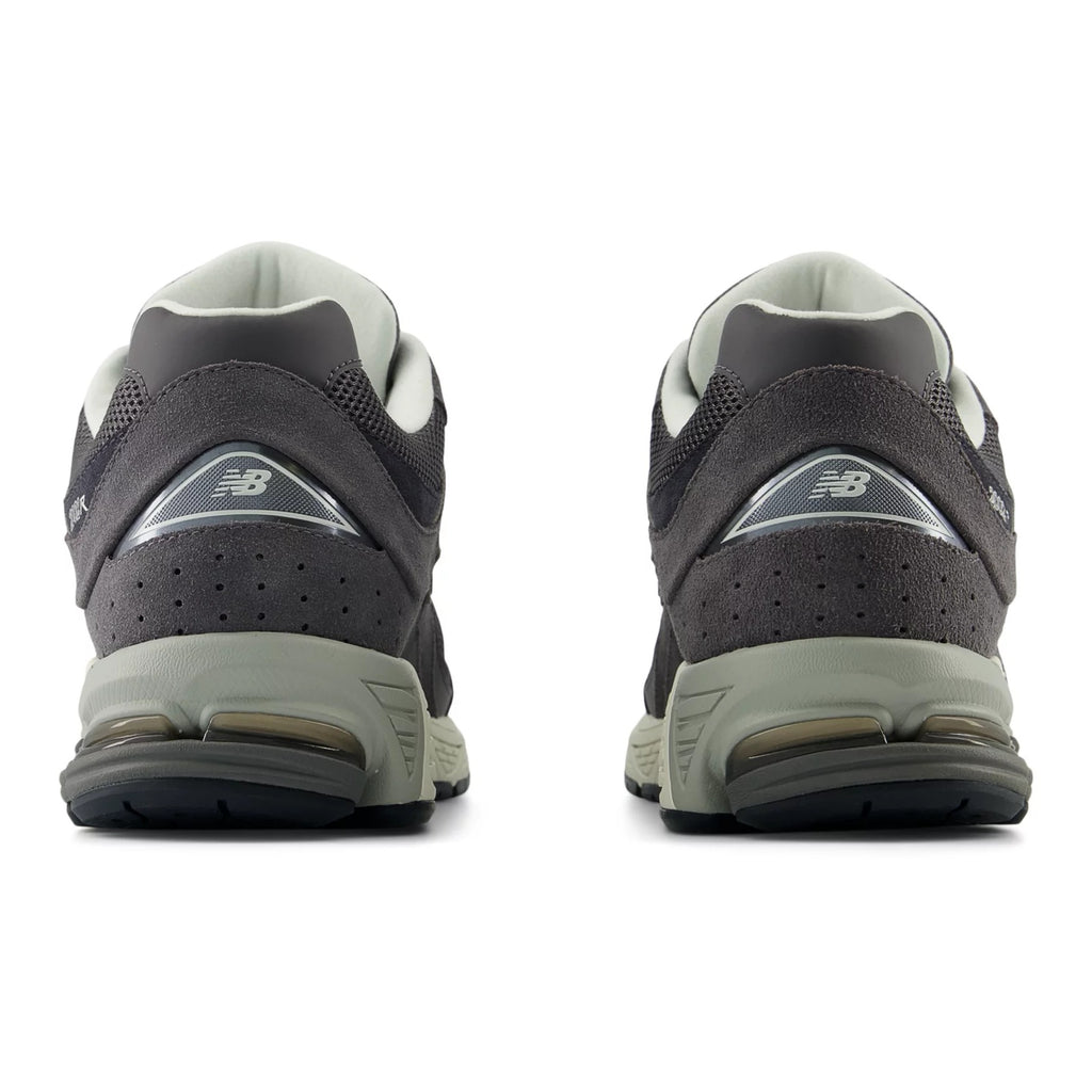 [M2002RFL] MENS NEW BALANCE 2002R 'MONOCHROME PACK GREY' - 6