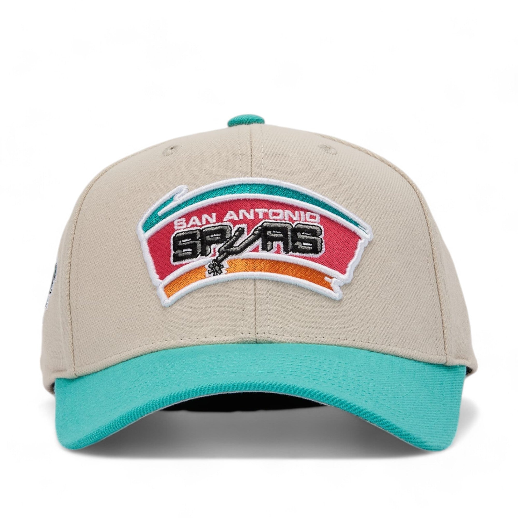 MENS MITCHELL & NESS NBA GAME ON PRO SNAPBACK HWC SPURS - OFF WHITE
