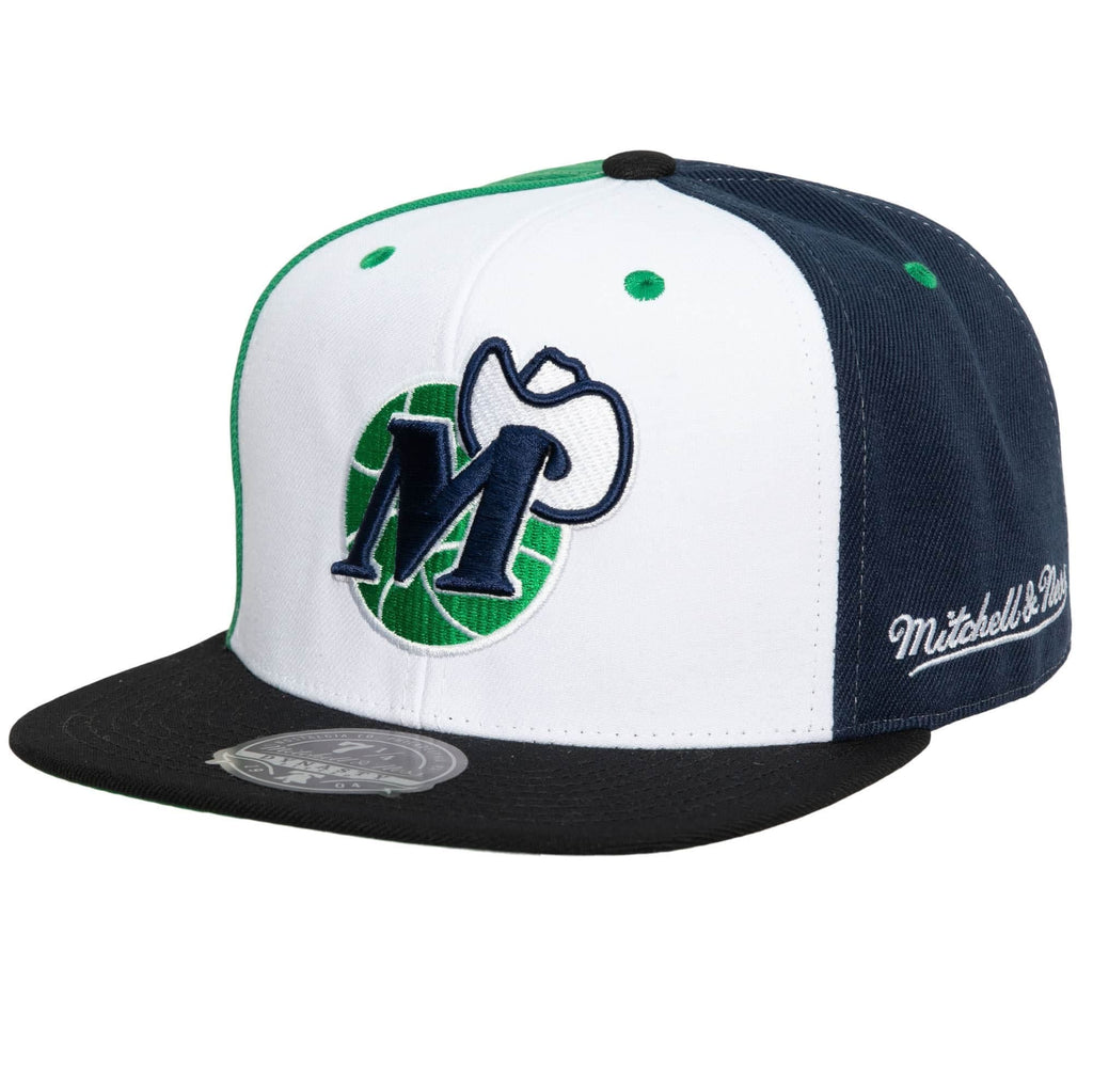 Mens Mitchell & Ness NBA TRI CYCLE FITTED MAVERICKS