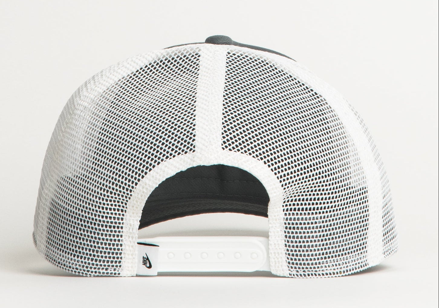 [FB5378-084] MENS NIKE RISE STRUCTURED TRUCKER CAP HAT