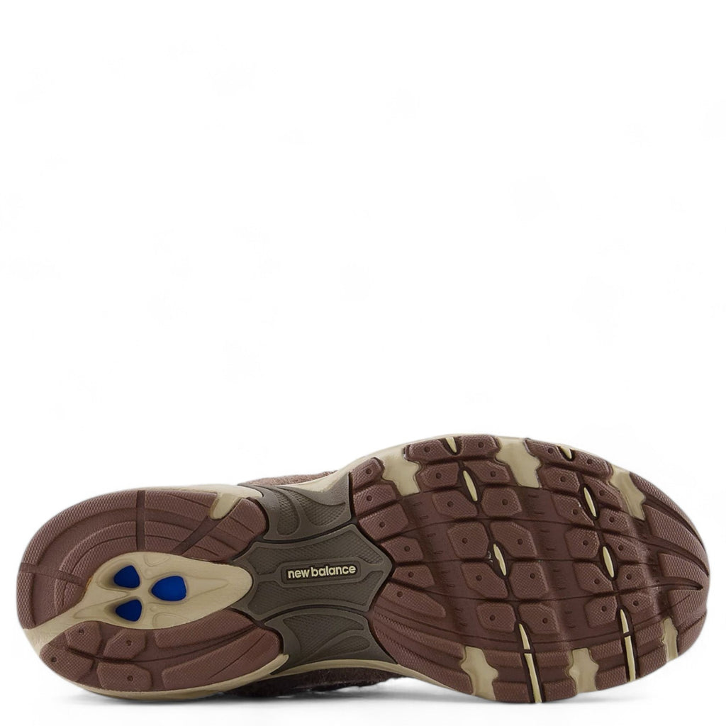 [MR530SNC] WOMENS NEW BALANCE 530 'BROWN TAN'