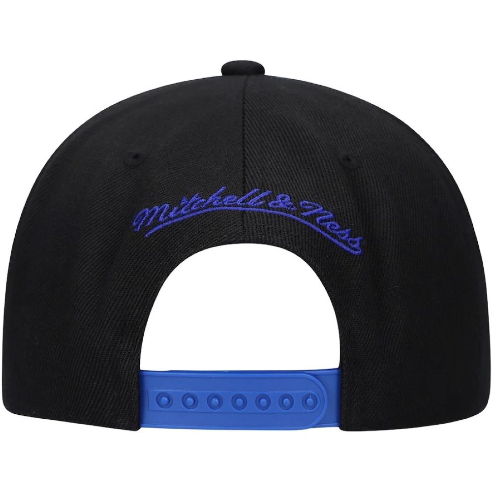 MENS MITCHELL & NESS NBA SATIN UNDER SNAPBACK HWC PISTONS - BLACK