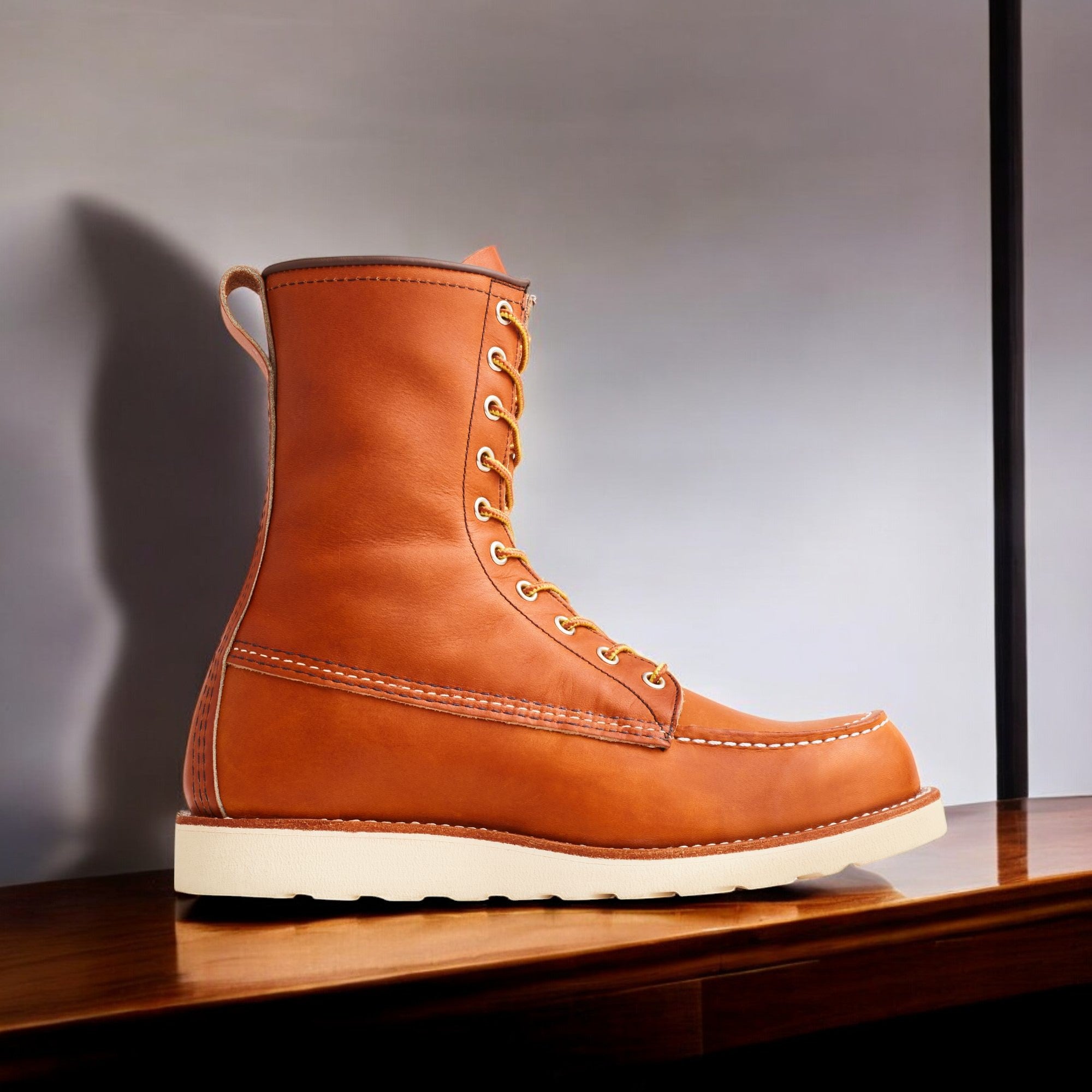 [0877] MENS RED WING CLASSIC MOC 8-INCH BOOT