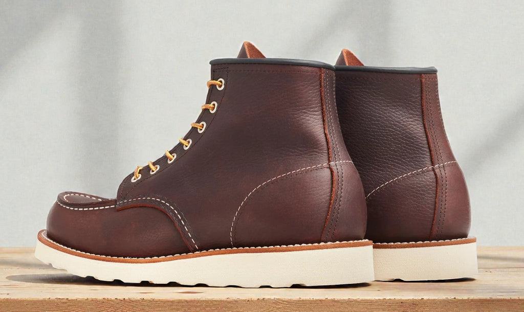 [8138-WIDE] MENS RED WING CLASSIC MOC (WIDE 2E WIDTH)