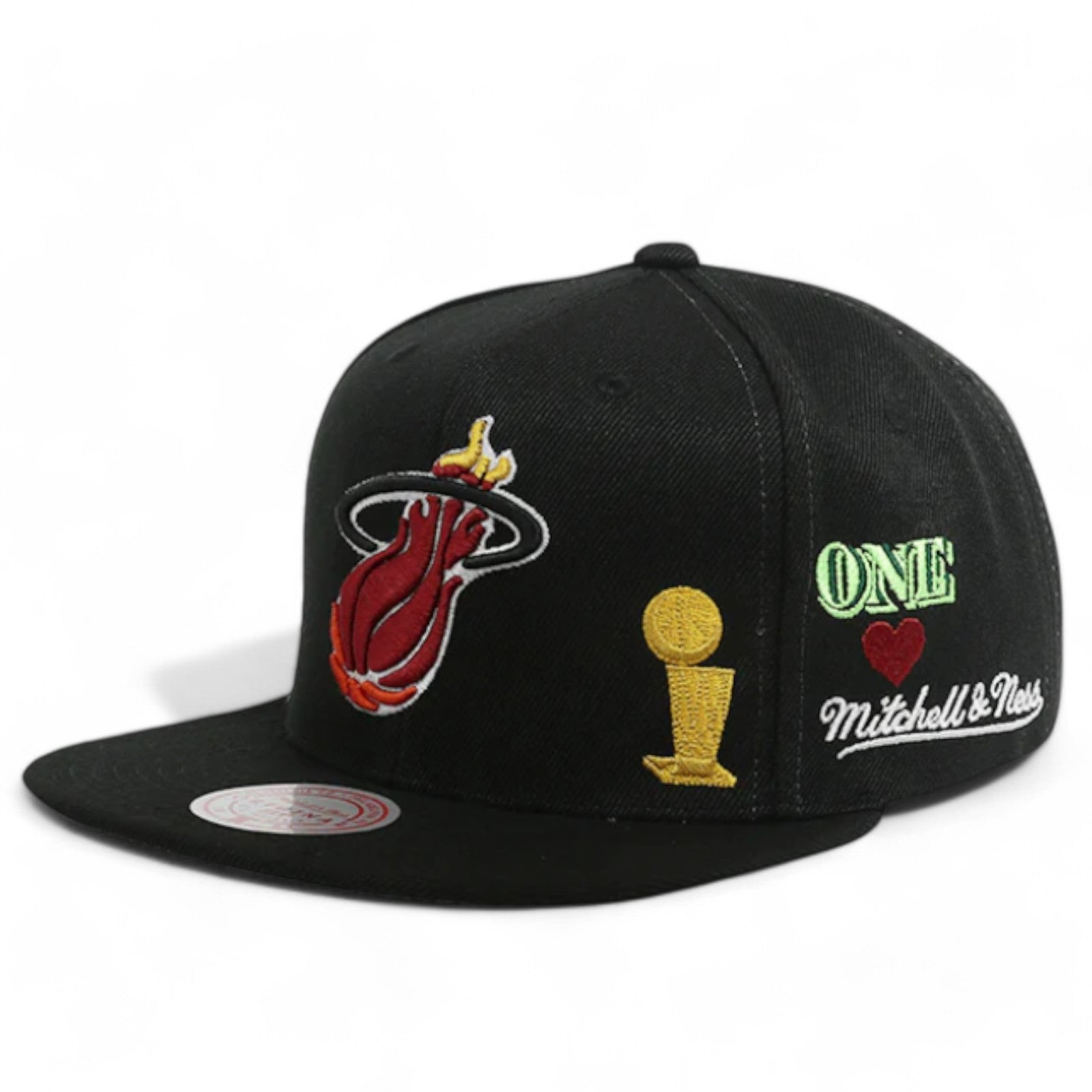 MENS MITCHELL & NESS NBA HYPERLOCAL SNAPBACK HWC HEAT - BLACK