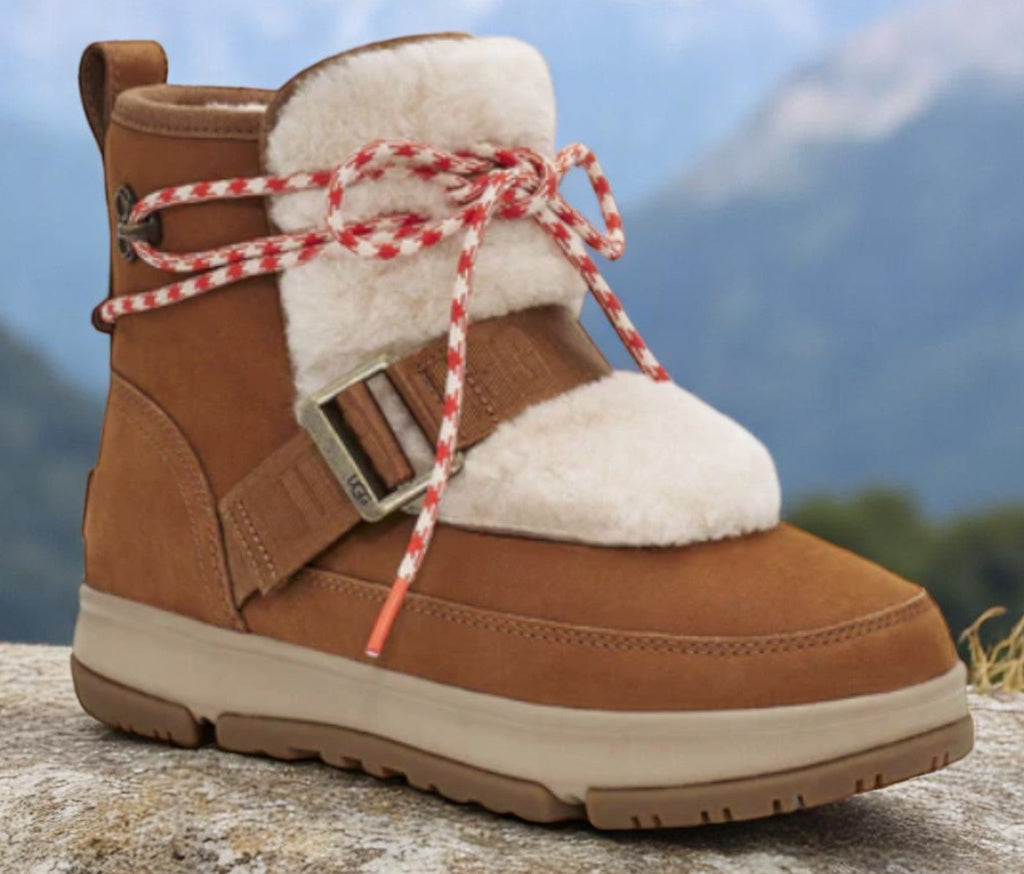 [1112477-CHE] Womens UGG CLASSIC WEATHER HIKER BOOTS