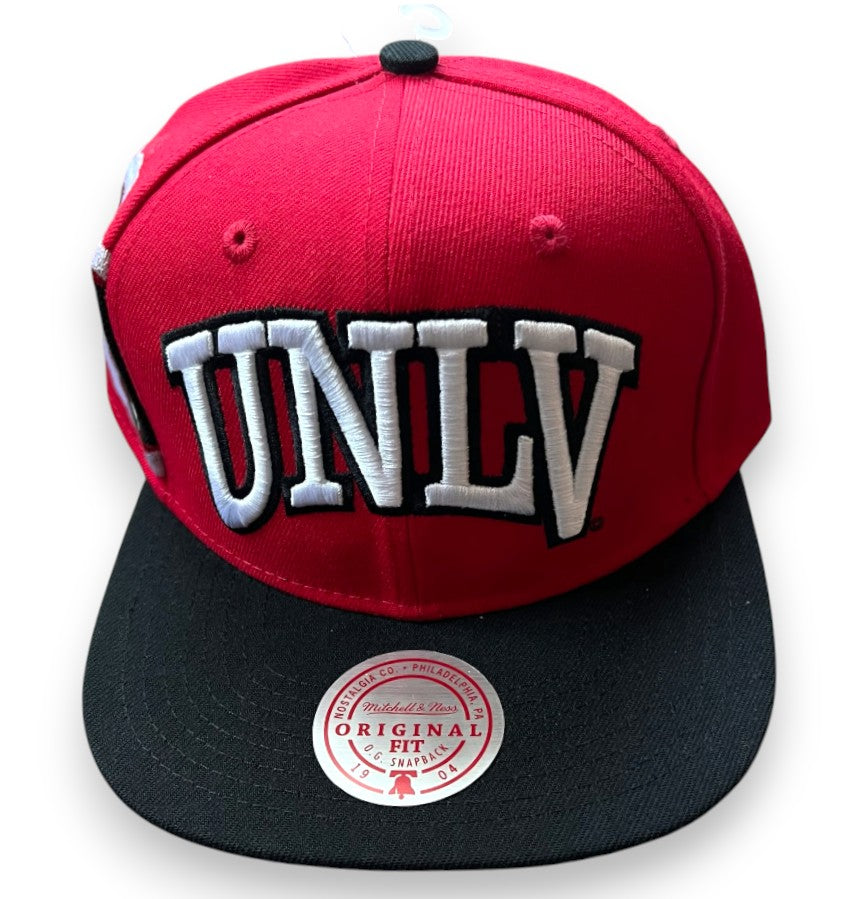 [HHSS3466-LVEYYPPPRDBK] MENS MITCHELL & NESS NCAA JUMBOTRON SNAPBACK UNLV
