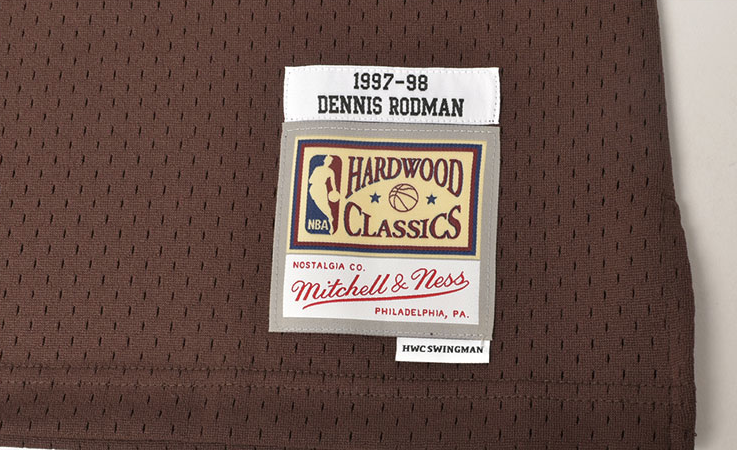 MENS MITCHELL & NESS BROWN SUGAR BACON SWINGMAN JERSEY BULLS 1997 DENNIS RODMAN