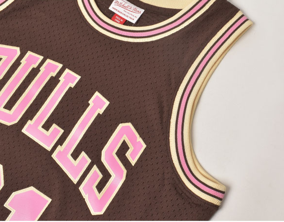 MENS MITCHELL & NESS BROWN SUGAR BACON SWINGMAN JERSEY BULLS 1997 DENNIS RODMAN