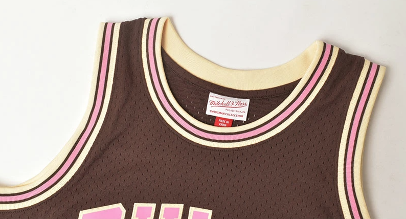 MENS MITCHELL & NESS BROWN SUGAR BACON SWINGMAN JERSEY BULLS 1997 DENNIS RODMAN